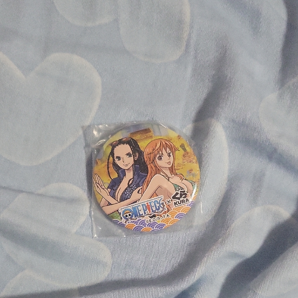 NWT One Piece x Kura Anime Button Pin